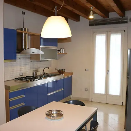 Accogliente Moderno, Vicino A Venezia Местре