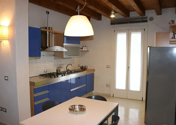 Accogliente Moderno, Vicino A Venezia מסטרה